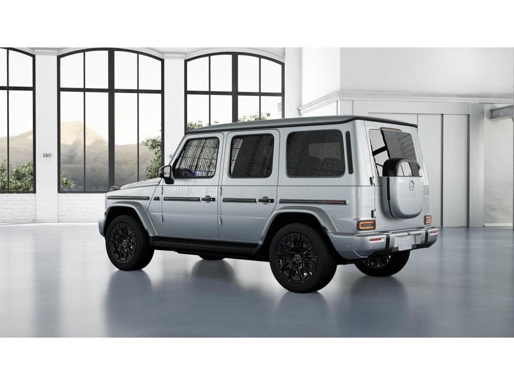 Certified 2025 Mercedes-Benz G 580 w/ EQ Technology image 30