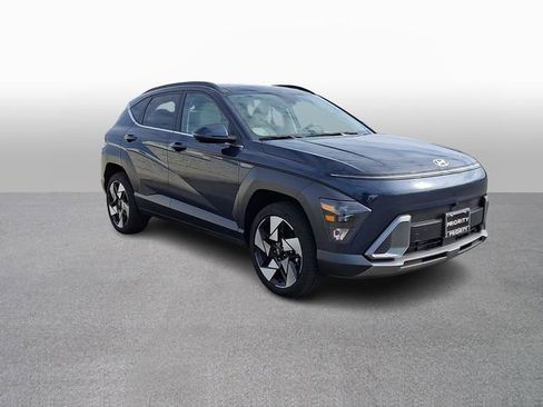Used 2026 Hyundai Kona Limited AWD/4WD image 3