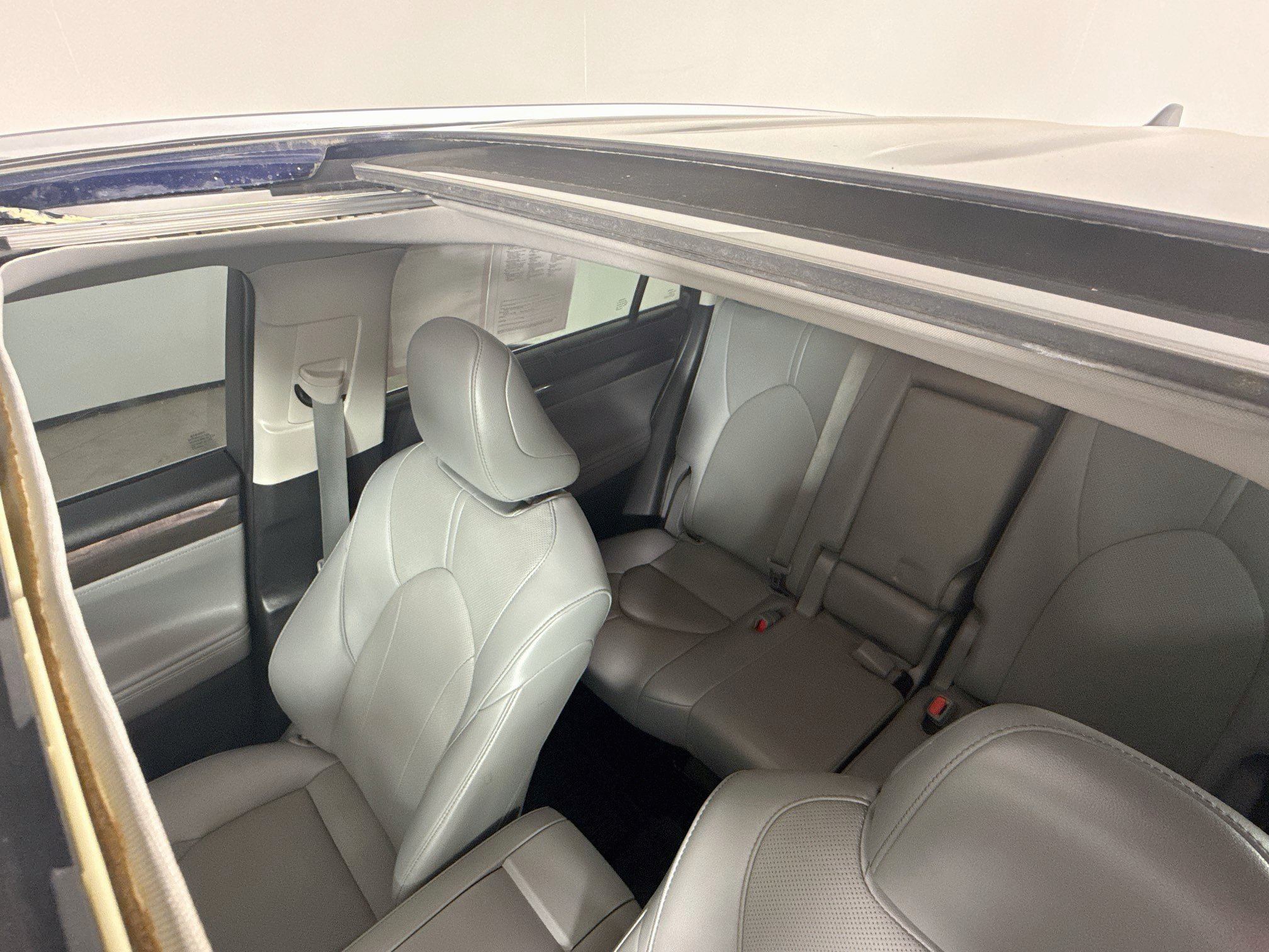 Certified 2021 Toyota Highlander Limited AWD/4WD image 23