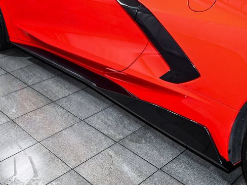 Used 2024 Chevrolet Corvette Stingray Premium Conv w/ Z51 Performance Package RWD image 81