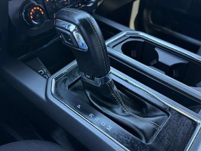 Used 2018 Ford F150 XLT w/ Equipment Group 302A Luxury AWD/4WD image 18