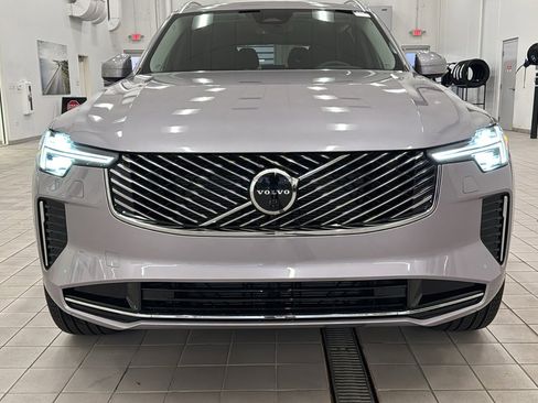 Used 2026 Volvo XC90 B5 Plus w/ Protection Package image 10