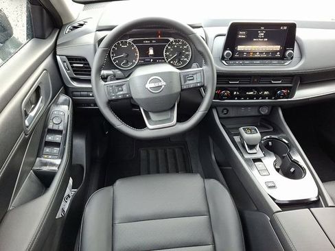 New 2026 Nissan Rogue SV w/ SV Premium Package image 9