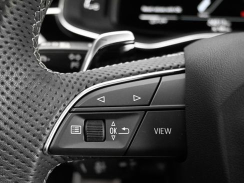 Used 2023 Audi RS Q8 w/ Black Optic Package image 70