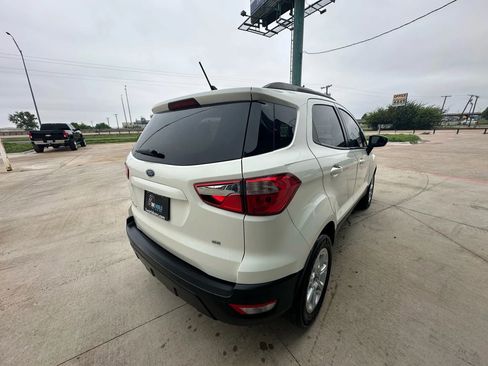 Used 2021 Ford EcoSport SE w/ SE Convenience Package image 5