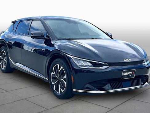 Certified 2023 Kia EV6 Wind w/ Wind Technology Package RWD image 2