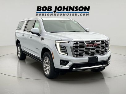 New 2026 GMC Yukon XL Denali w/ Sun & Power Step Package