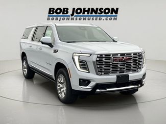 New 2026 GMC Yukon XL Denali w/ Sun & Power Step Package video 1