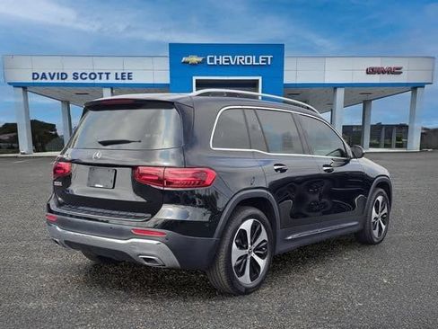 Used 2024 Mercedes-Benz GLB 250 image 8