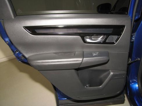 Used 2024 Honda CR-V EX-L image 13