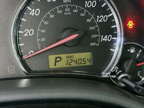 Used 2013 Toyota Corolla S image 19