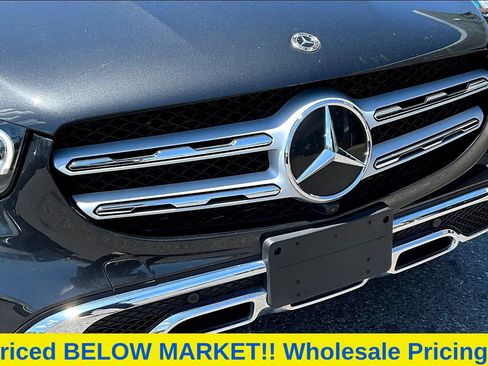 Used 2021 Mercedes-Benz GLC 300 w/ Premium Package image 35