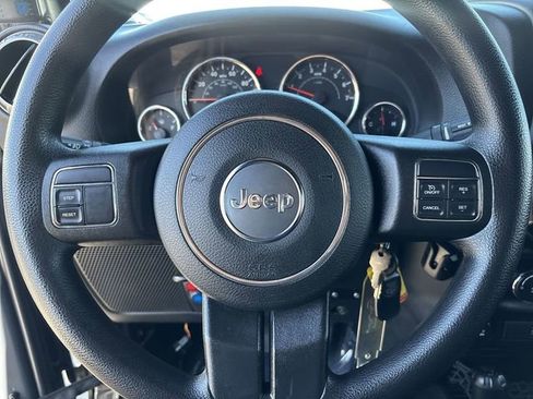 Used 2017 Jeep Wrangler Unlimited Sport image 24