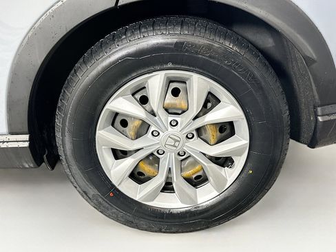 Used 2023 Honda CR-V LX image 11