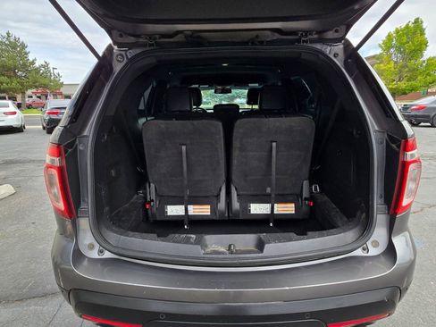 Used 2012 Ford Explorer XLT FWD image 7