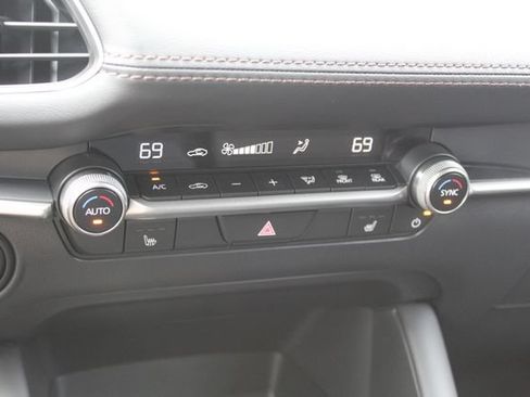 New 2026 MAZDA MAZDA3 2.5 S Sedan w/ Preferred Pkg FWD image 22
