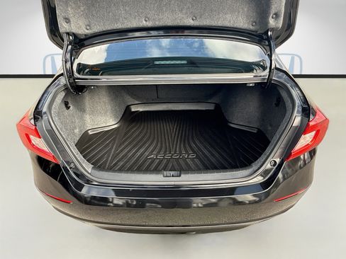 Used 2018 Honda Accord EX-L image 27