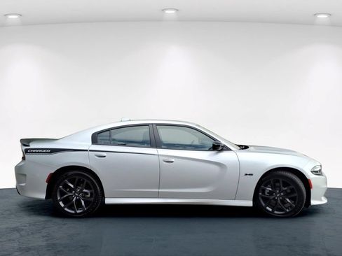 Used 2023 Dodge Charger R/T w/ Blacktop Package RWD image 7