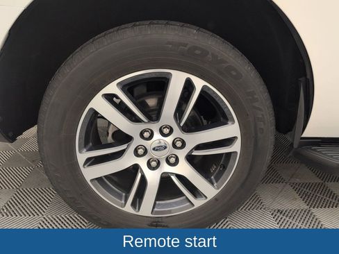 Used 2024 Ford Expedition Limited RWD image 19