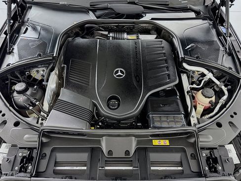 Certified 2023 Mercedes-Benz S 500 4MATIC image 11