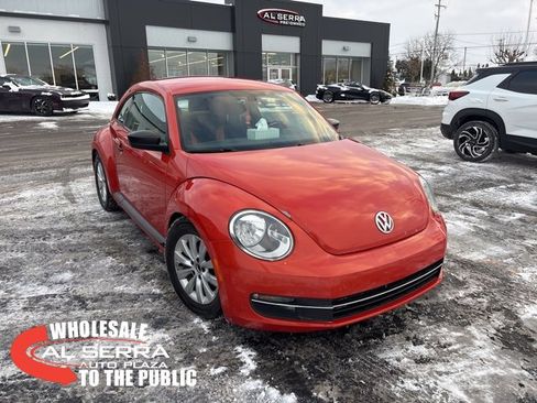 Used 2016 Volkswagen Beetle 1.8T S image 1