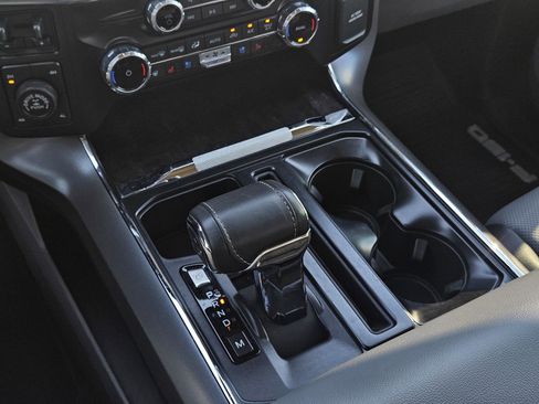 Used 2023 Ford F150 Lariat w/ Equipment Group 502A High image 19