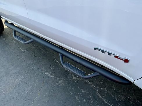 Used 2021 GMC Sierra 1500 AT4 image 23