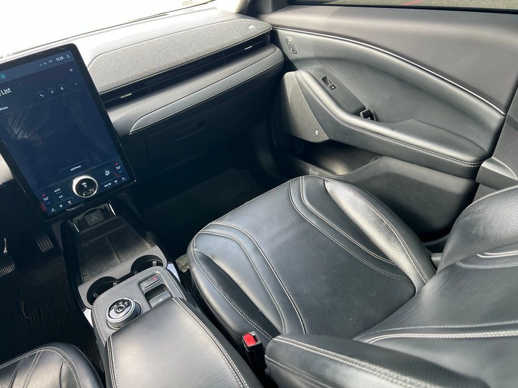 Used 2022 Ford Mustang Mach-E Premium RWD image 12