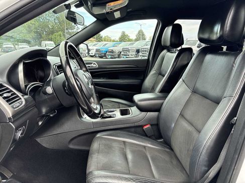 Used 2021 Jeep Grand Cherokee Laredo X AWD/4WD image 13