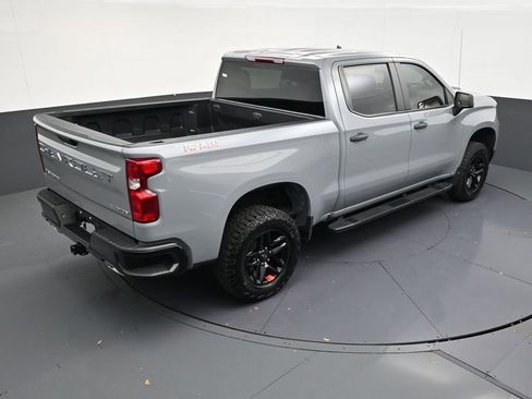 Used 2025 Chevrolet Silverado 1500 Custom Trail Boss AWD/4WD image 17