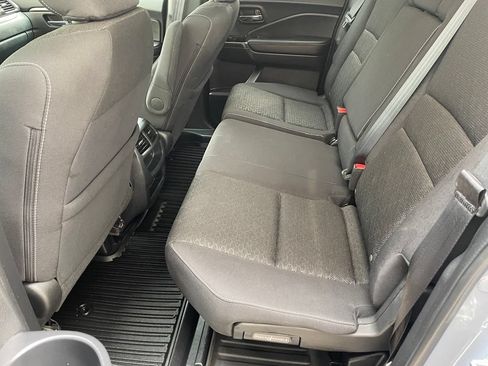 Certified 2023 Honda Ridgeline Sport image 9