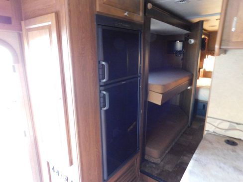 Used 2015 Ford E-450 and Econoline 450 Super Duty w/ Motorhome Prep Package RWD image 45