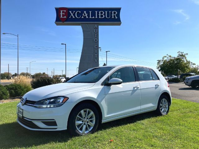 Used 2018 Volkswagen Golf S FWD image 2