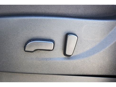 Certified 2024 Nissan Frontier SV w/ SV Convenience Package image 25