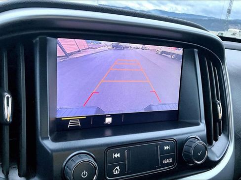 Used 2022 Chevrolet Colorado ZR2 image 22