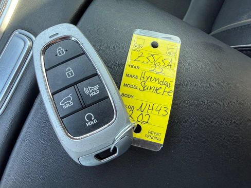 Used 2022 Hyundai Santa Fe SEL w/ Convenience + Premium Package FWD image 46