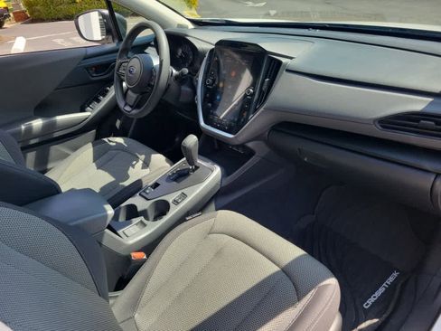 Certified 2024 Subaru Crosstrek 2.0i Premium image 25