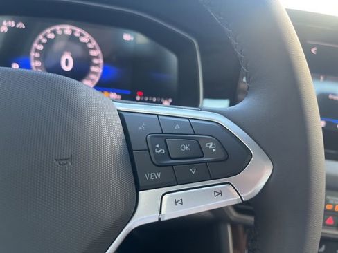 New 2026 Volkswagen Jetta SE FWD image 10