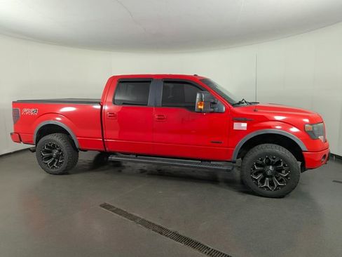 Used 2014 Ford F150 FX4 w/ Equipment Group 402A Luxury AWD/4WD image 7