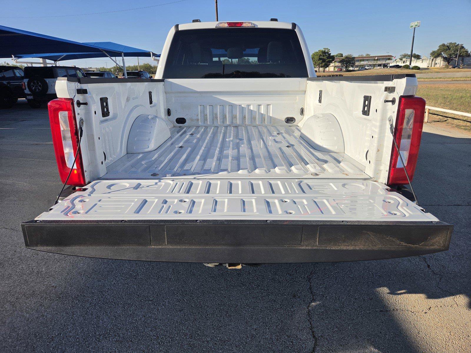 Used 2025 Ford F250 XLT w/ FX4 Off-Road Package AWD/4WD image 28