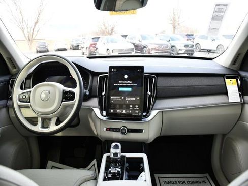 New 2026 Volvo XC90 B6 Ultra w/ Protection Package AWD/4WD image 19