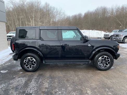 Used 2025 Ford Bronco Outer Banks image 8