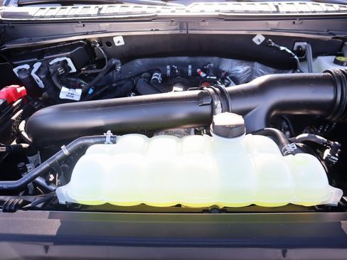 New 2026 Ford Expedition Active image 21