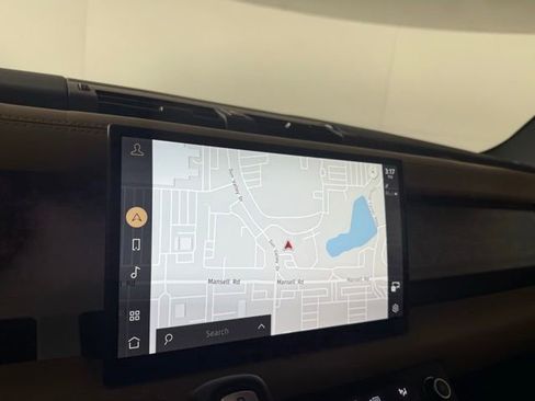 Certified 2025 Land Rover Defender 110 X-Dynamic SE image 20