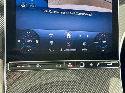 Used 2025 Mercedes-Benz GLC 43 AMG 4MATIC image 20