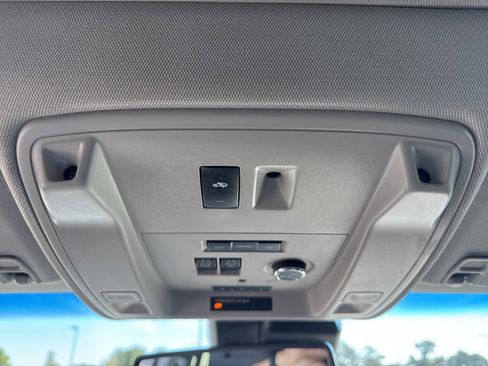 Used 2018 GMC Yukon Denali w/ Denali Ultimate Package image 54