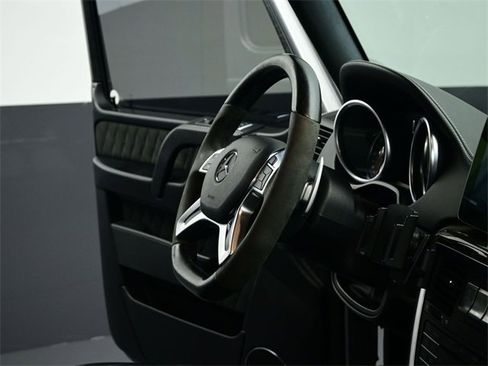 Used 2017 Mercedes-Benz G 550 Squared image 36