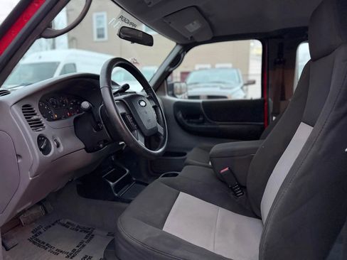 Used 2009 Ford Ranger XLT image 8