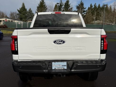 Used 2025 Ford F150 Lightning Pro image 7
