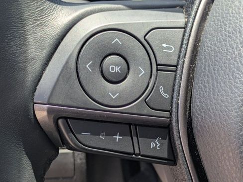 Used 2022 Toyota Camry SE w/ Audio Upgrade Package FWD image 14